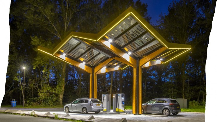 Afbeelding Fastned Solarcarport